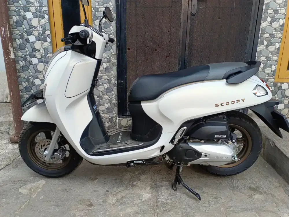 Honda Scoopy ALL New Pretige Keyles ISS Tahun 2025 LowKM Siap GassPOLL