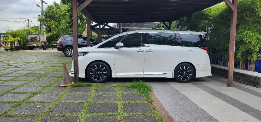Di butuhkan tukang cat mobil