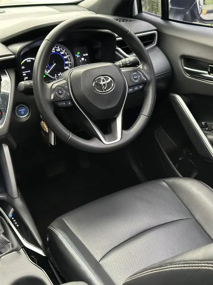 COROLLA CROSS HYBRID AT 2021