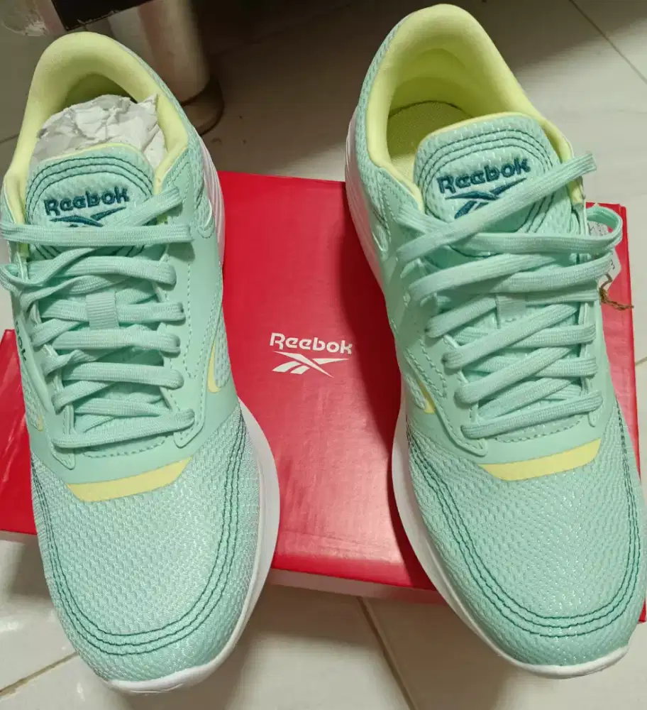 Sale Reebok Energen Tech 2 Women