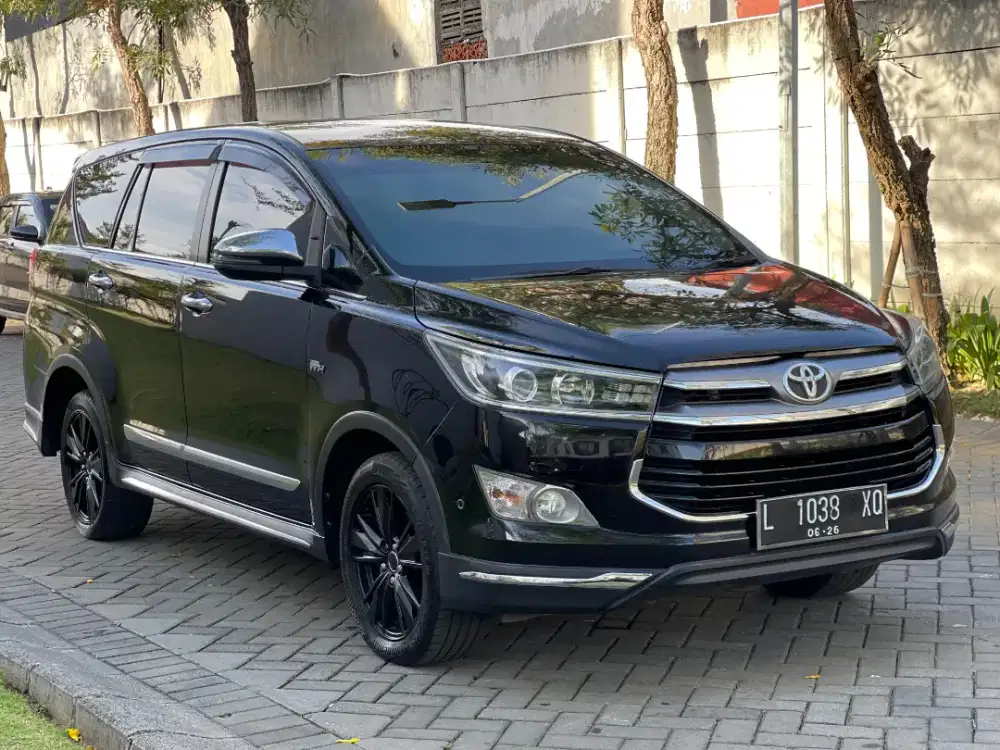 Kijang innova Q bensin matic