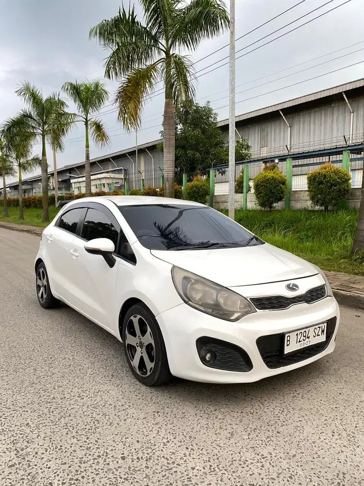 Kia rio se matic 2012