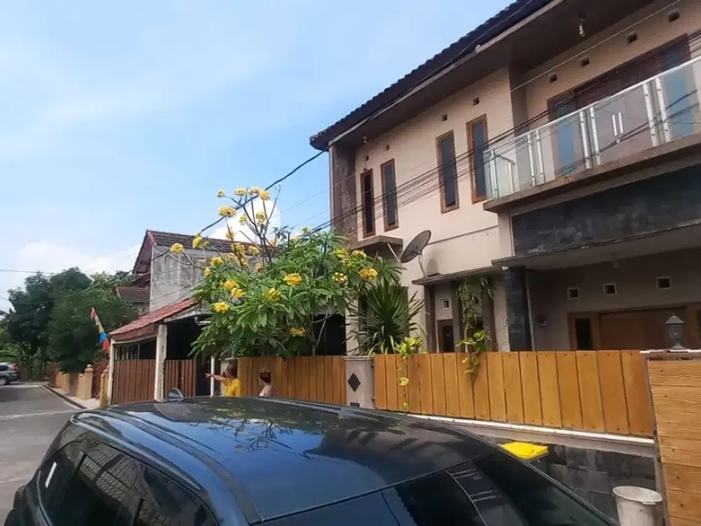 Tanah Ini Bukan Sihir, Bikin Kaya: Bangun Kost Selangkah Kampus UGM