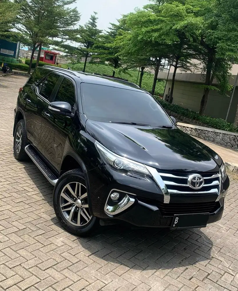 ( CASH!! ) Toyota Fortuner VRZ Diesel 2016 ( Istimewa ) Solar 2.4 VRZ