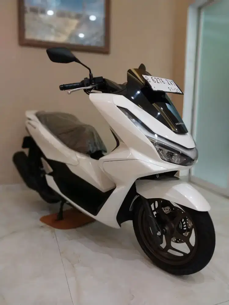 Honda pcx 160 abs 2025 mulus spt baru