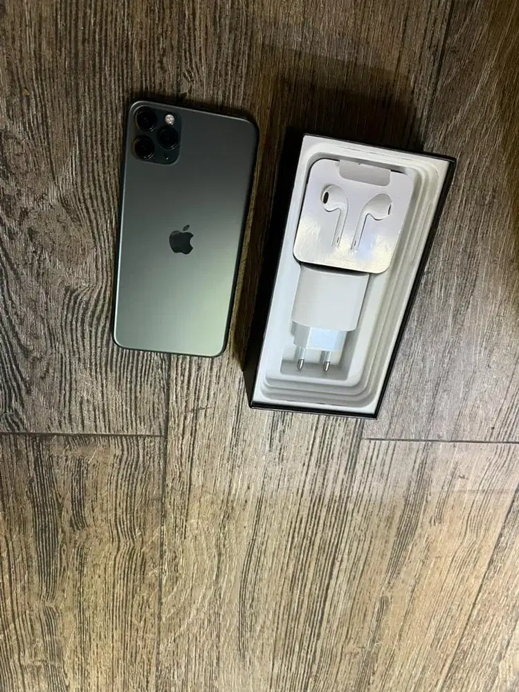 iphone 11 pro max 256gb cahaya baru