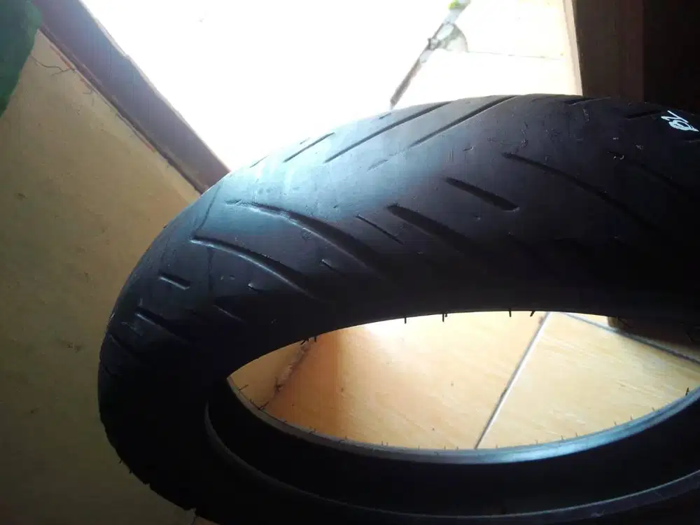 Jual sisa stok ban seken dr berbagai sisa bengkel ban motor