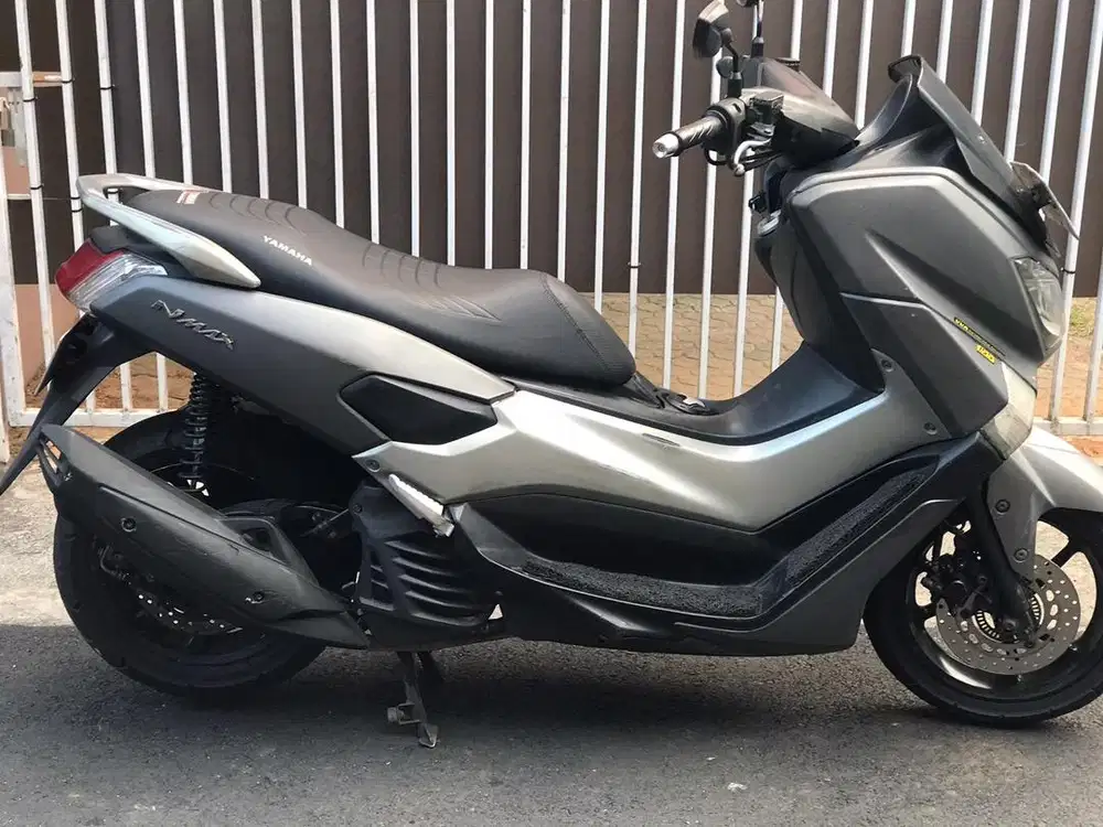 Yamaha NMAX B dki