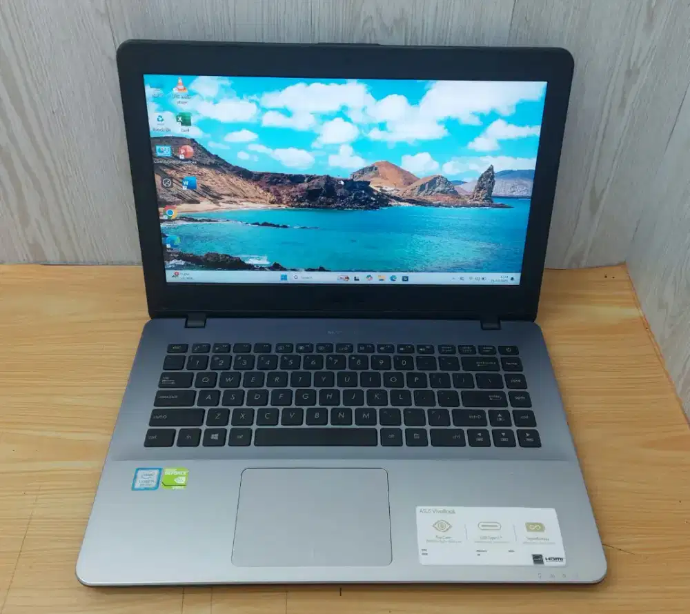 ASUS A442UQ Core i5-8250U|8GB|256GB|940MX 2GB|14FHD|Win11