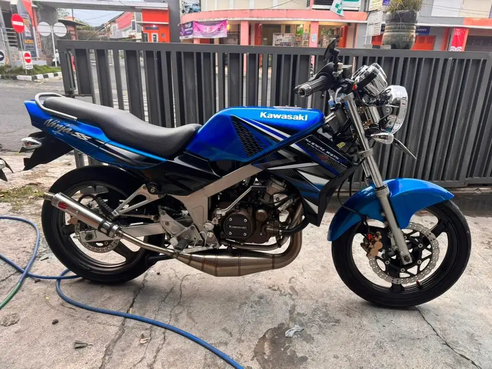 Ninja r biru 2014 orian