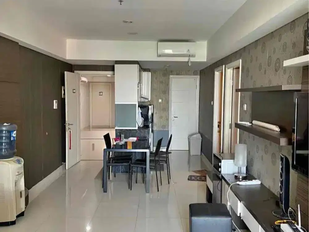 Pusat Kota Surabaya! Apartemen Trillium 2BR