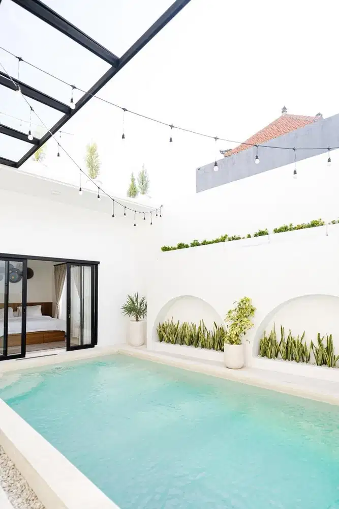 DIJUAL BU Villa Bali 5 Kamar Tidur FULL FURNISHED Area Canggu Bali