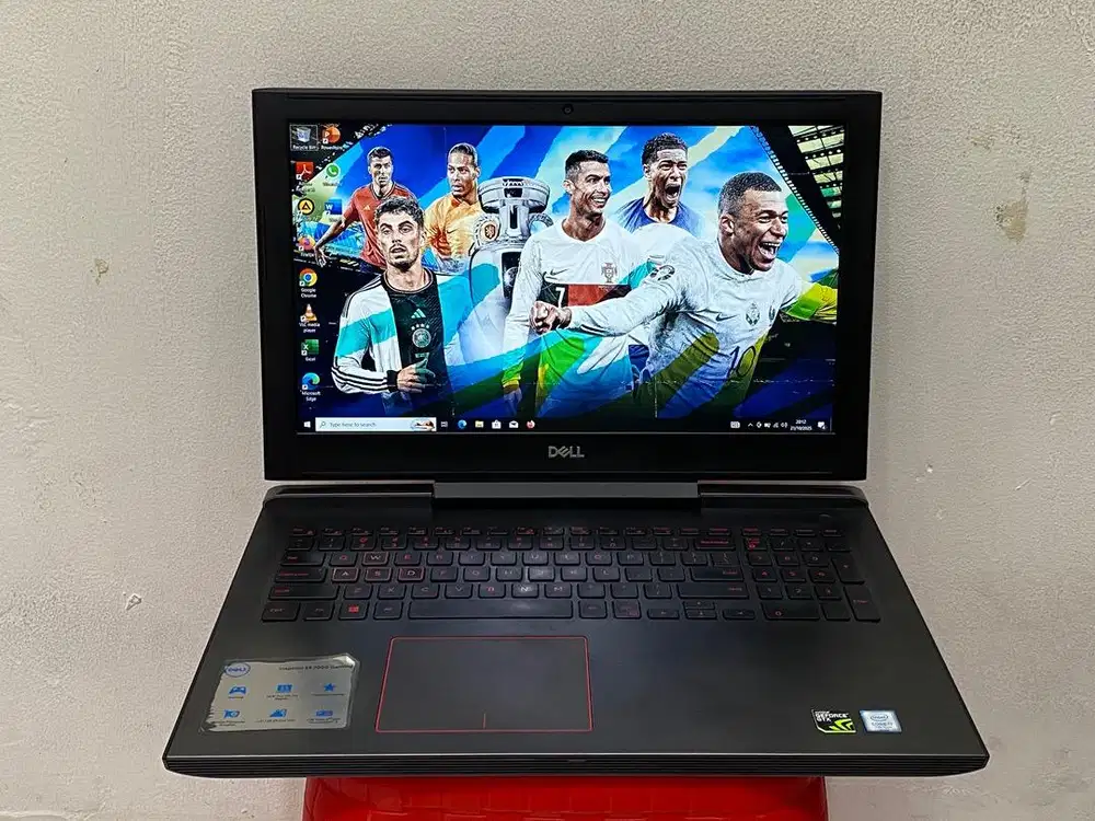 Laptop  DELL INSPIRON 15 7000 GAMING/Intel(R) Core (TM) i7- 7700HQ