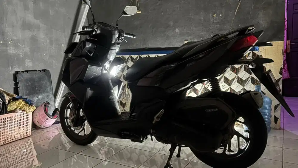 HONDA Vario 160 CBS