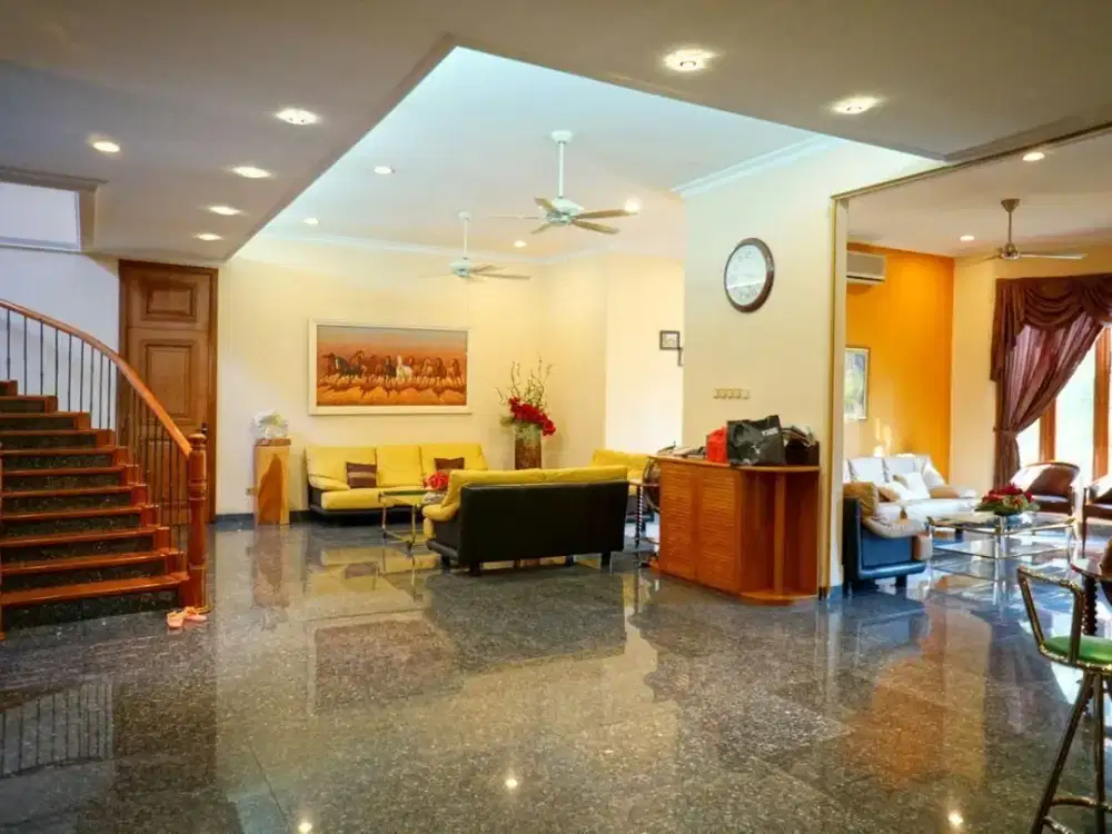 Dijual Best DealDa  Rumah Pantai Mutiara 2Lt Uk529m² at Jakarta Utara