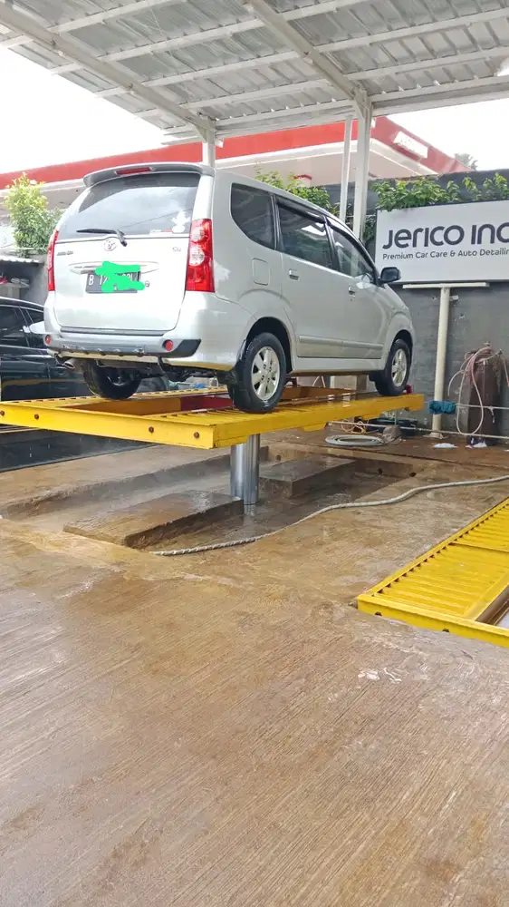 Toyota Avanza 2011 Bensin