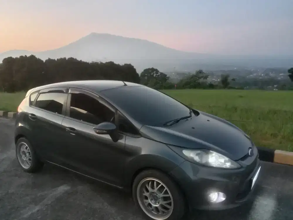 Ford Fiesta 2011 Bensin