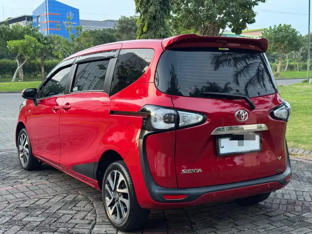 Toyota Sienta V 2020 Matic Full Orisinil
