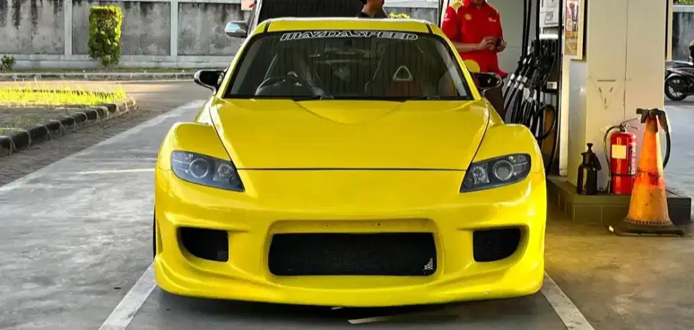 Mazda rx 8 sport car