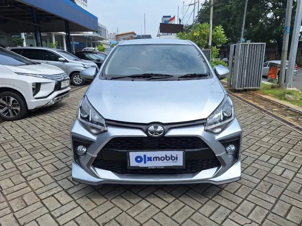 DP MURAH Toyota Agya 1.2 GR Sport Bensin-AT 2021 Silver CFARF