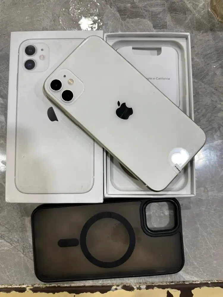 Iphone 11 128GB Bh99% Inter