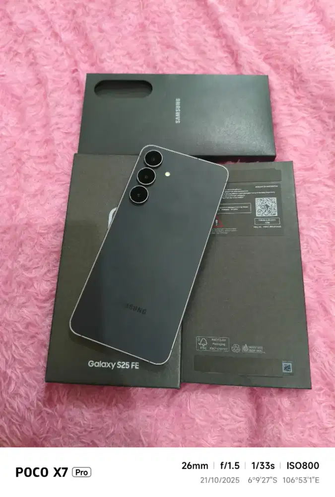 Samsung s25 FE 8/256 like new