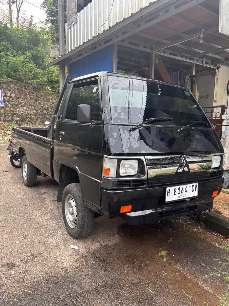 MITSUBISHI L300 2023 UERO 4