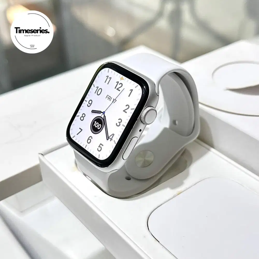 Apple Watch SE Gen 1 44mm Silver Fullset Original