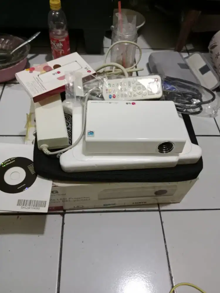 Proyektor LG pb62d