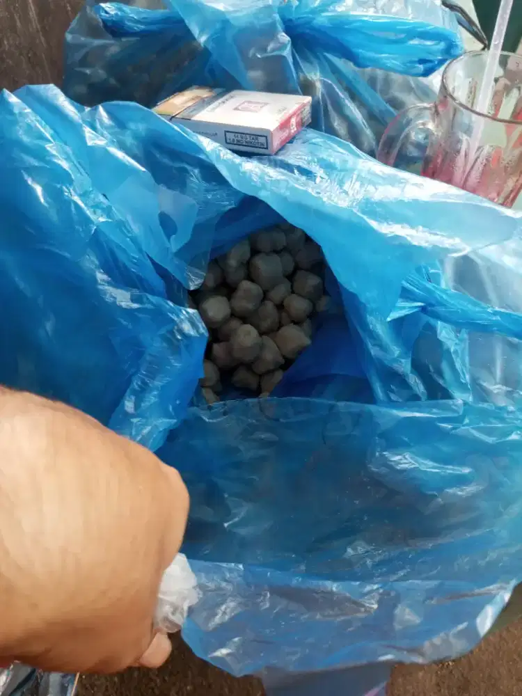 Di cari yang mau kerja tusuk bakso