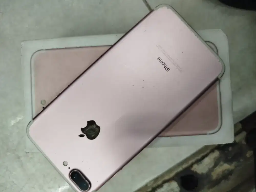 ip 7+ 128gb inter