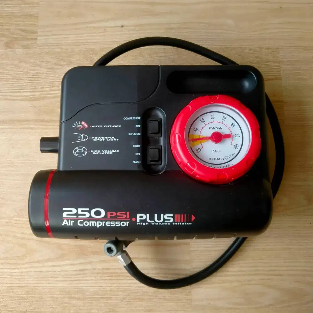 Kompresor Angin Mobil Portable 12V 250 PSI Plus – Pompa Ban Elektrik