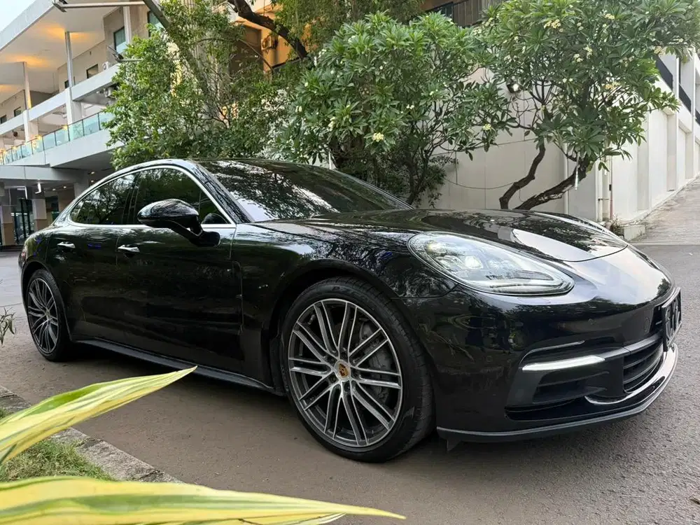 Porsche Panamera 4S 2018