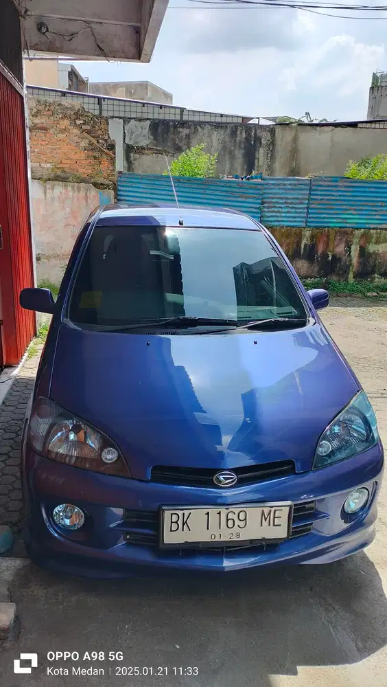 Daihatsu YR-V 2002 Bensin