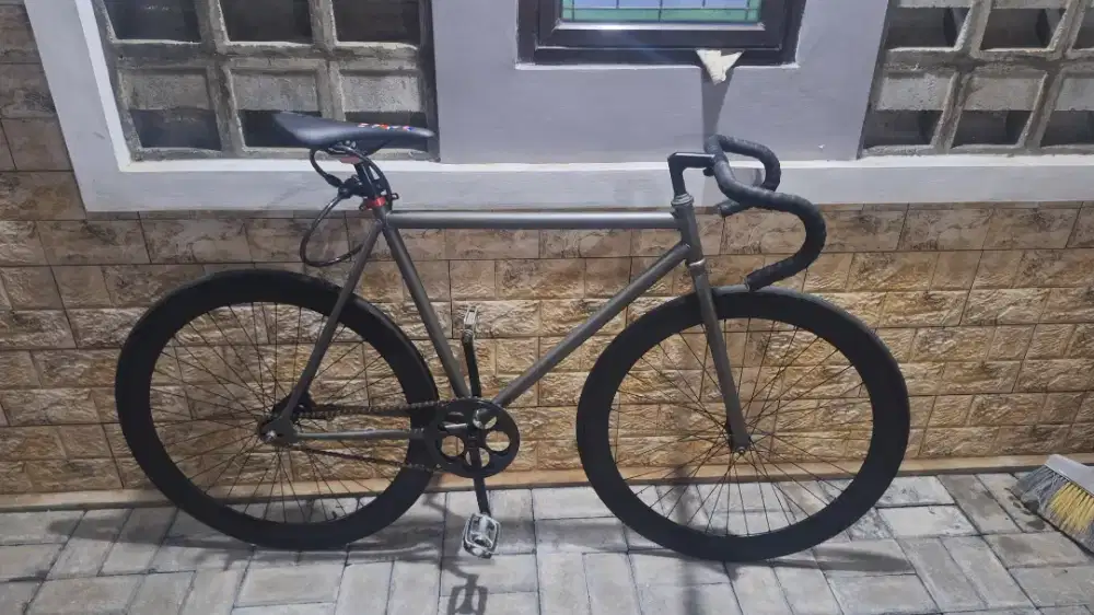 Sepeda Fixie Custom