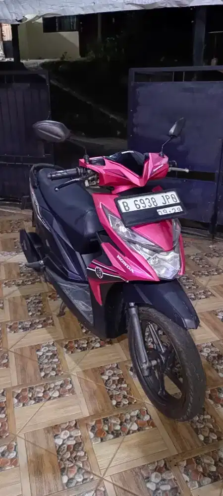 Honda beat sporty magenta 2019