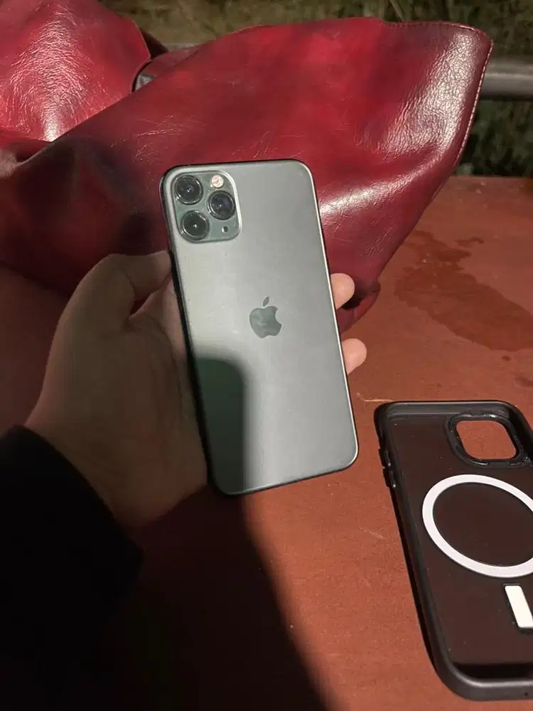 iPhone 11 Pro 64G Siap pakai