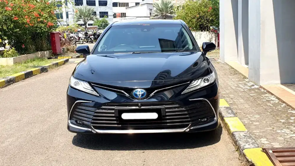 Km39rb toyota camry hybrid tss 2021 sunroof jbl hitam