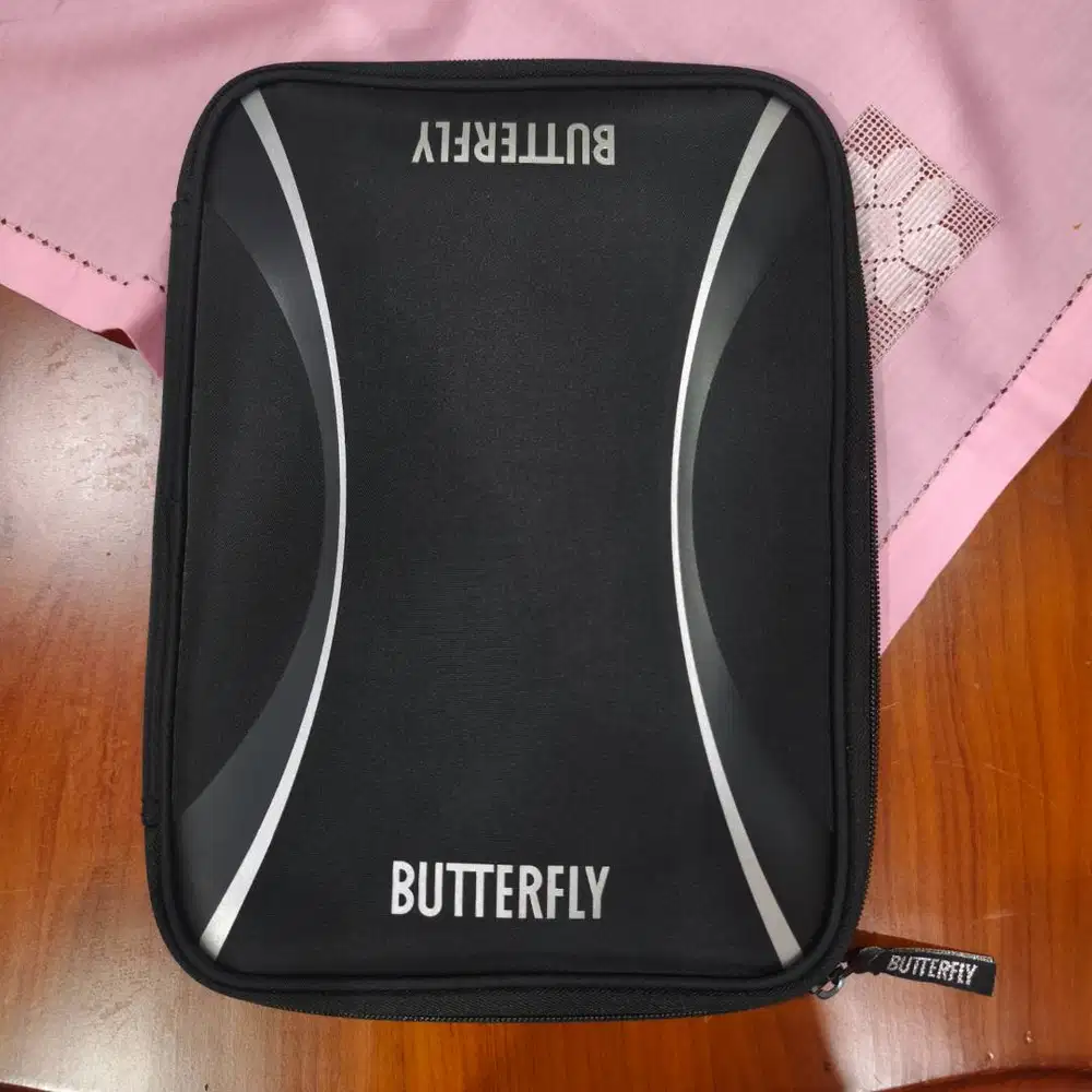 Cover Bet Tenis Meja Butterfly Mi Case II Warna Hitam