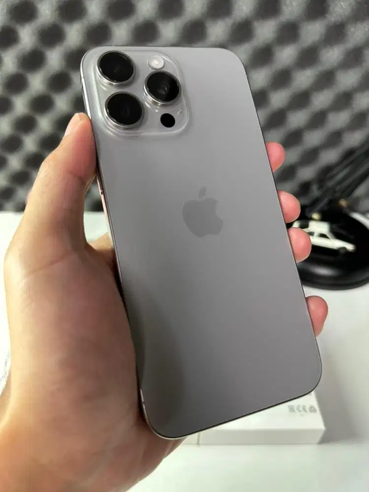 iPhone 15 Pro Max 256gb Natural Titanium Ex iBox