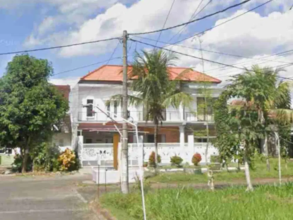 Rumah Harga Tanah di Dharma Alam dekat Roxy Square Jember