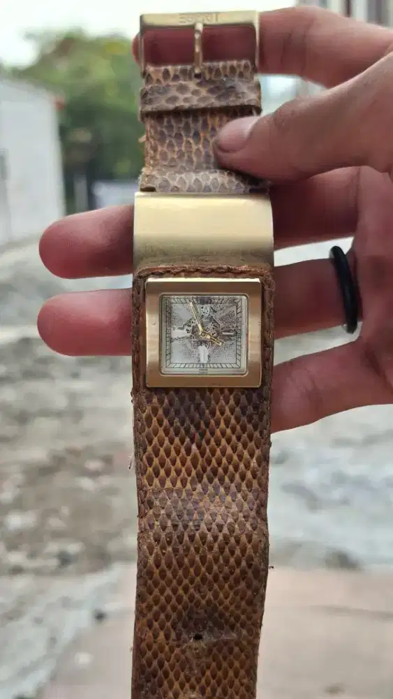 Jam tangan vintage