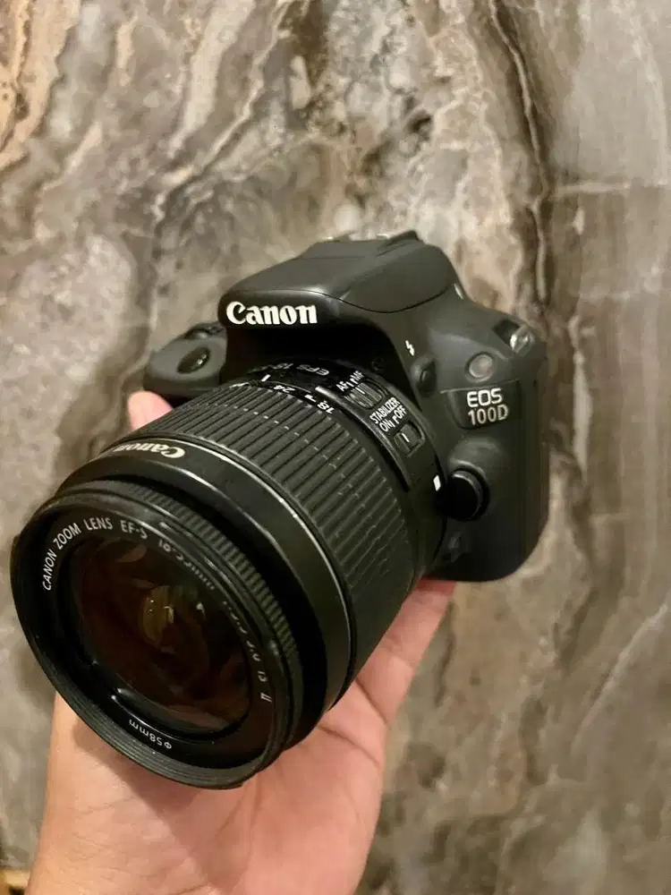 Kamera dslr canon 100d + kit 18-55mm