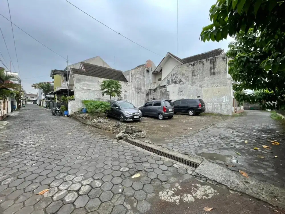 Utara Pakuwon Jogja, Tanah Condongcatur Dalam Perumahan, SHM