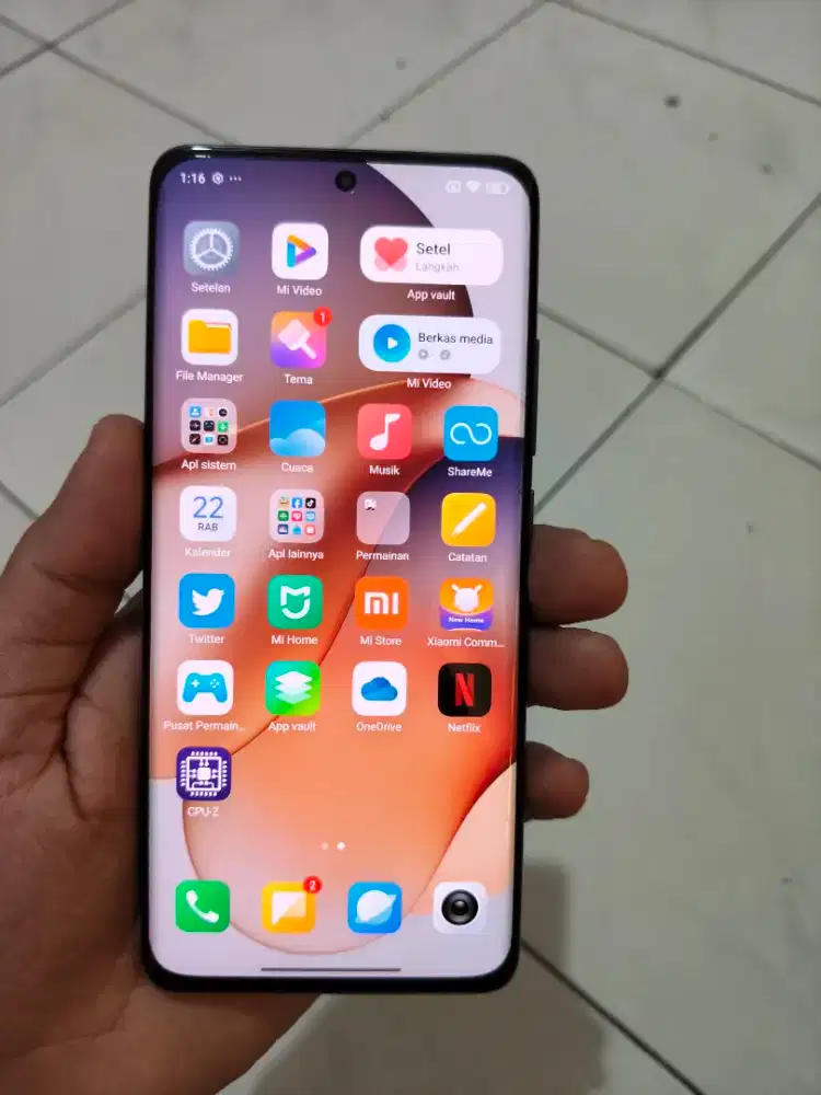 Xiaomi Mi 12 8/256 Snapdragon 8 gen 1