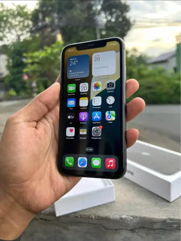 iPhone 11 [256] GB Black! All Operator..