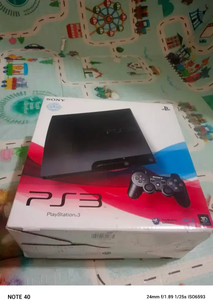 PS3 500GB isi 30 Games