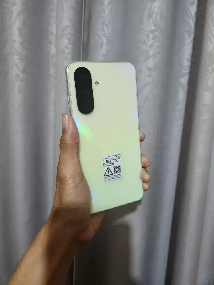 Samsung Galaxy A36 5G Sein 8/256gb Second Masih GARANSI sampai 2026