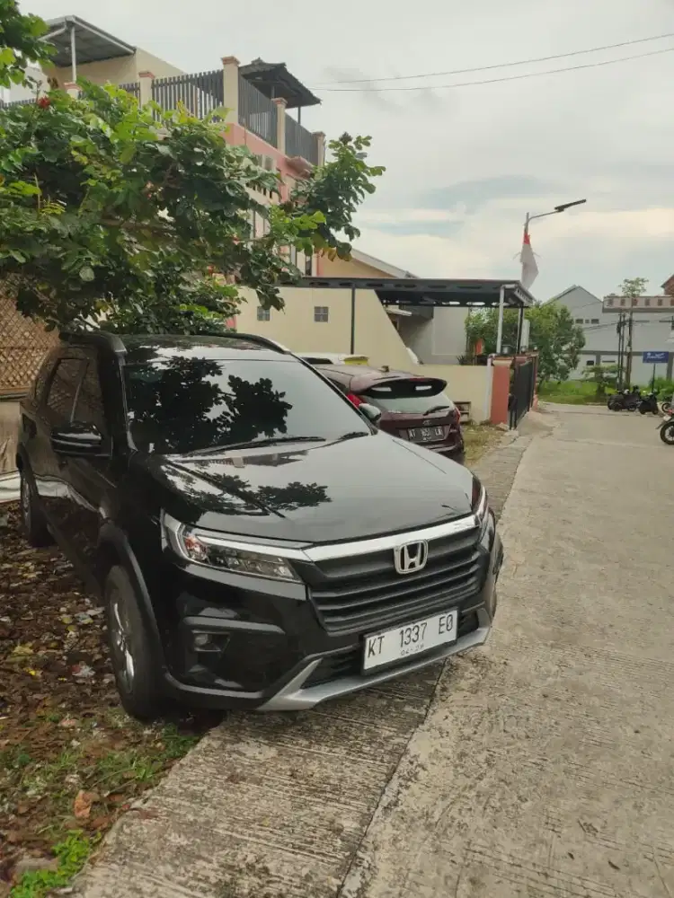 New BRV E manual 2023 pajak panjang km 13rb mulus spt baru