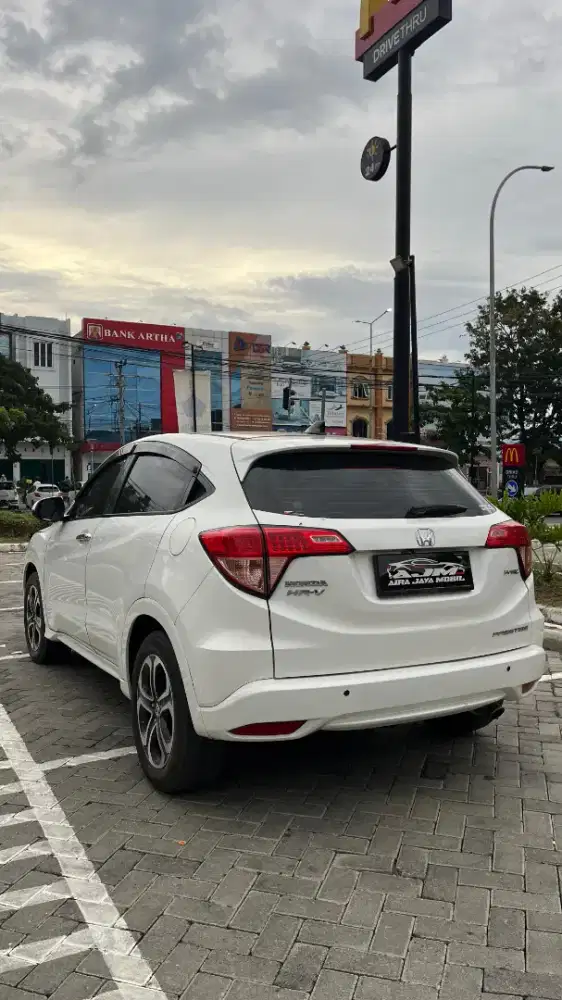 Honda Hrv prestige 2017 metic